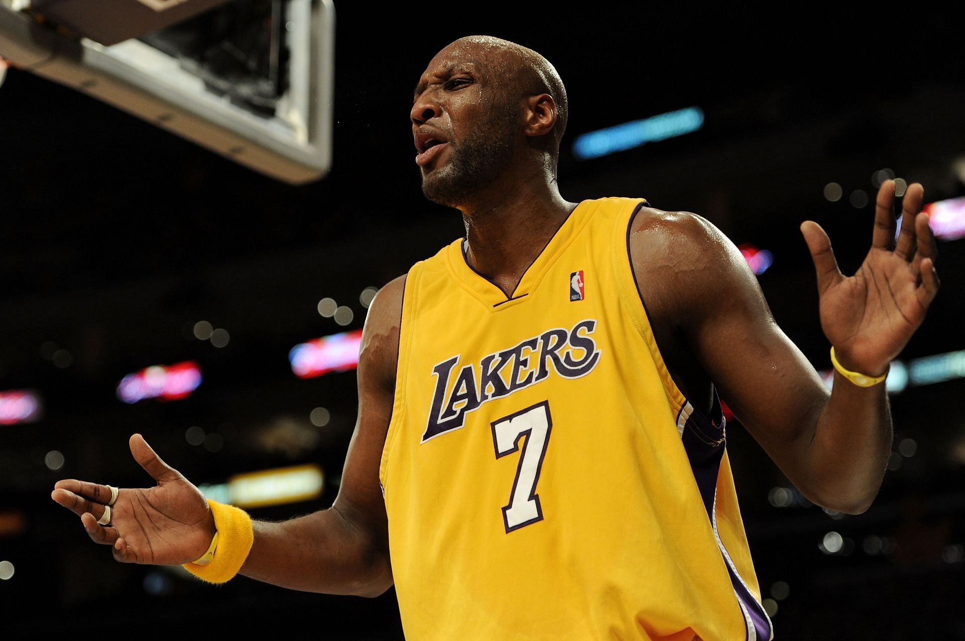 Odom spent 14 years playing in the NBA, winning two rings (Image via Getty Images)