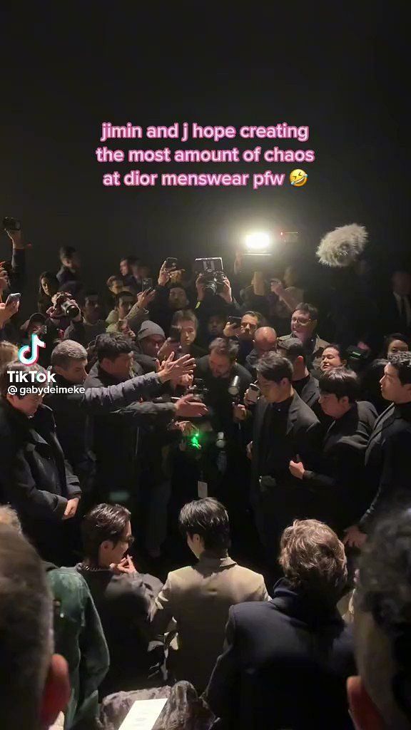 ☽⁷ — Jung Hoseok at Dior Fashion Show
