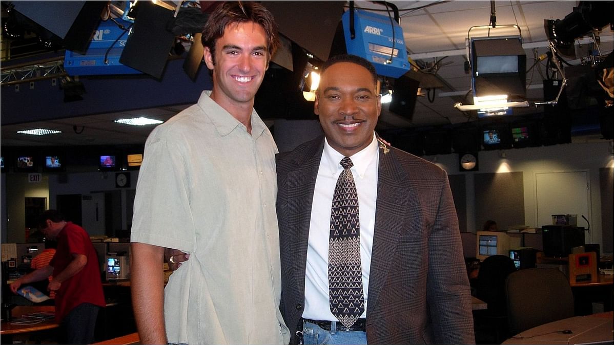 How old is Tony McEwing? All about the Fox 11 anchor as he retires