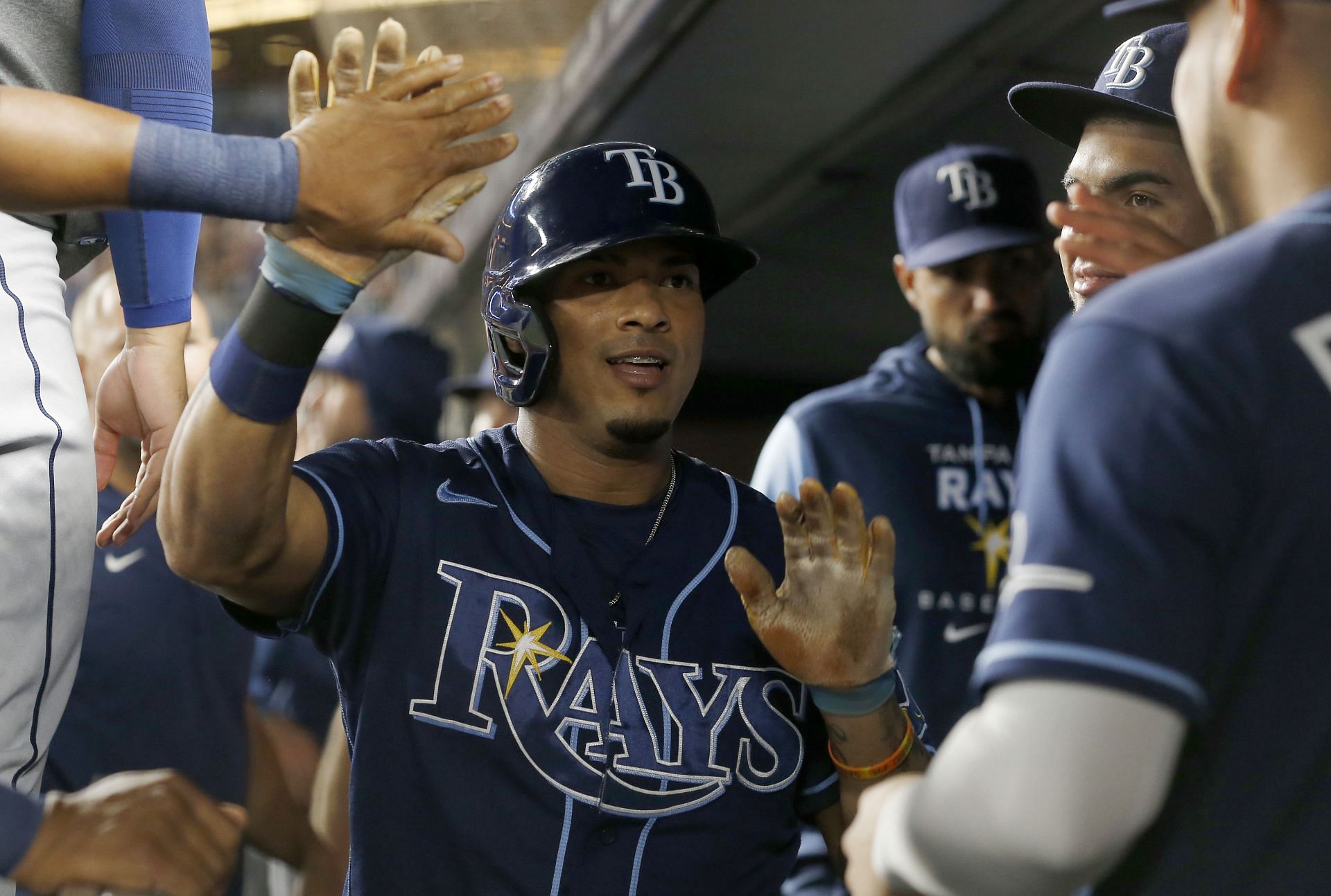 Rays extend Yandy Diaz through 2025, with an option for 2026