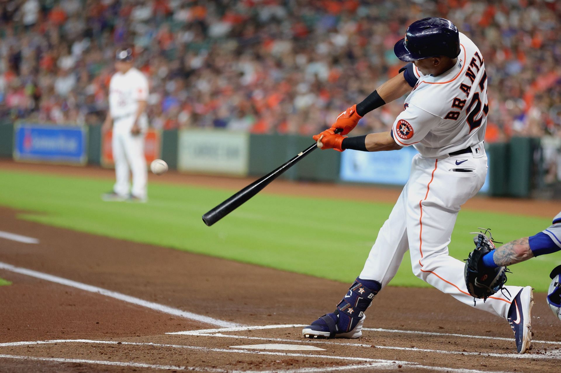 The Houston Astros re-signed Michael Brantley