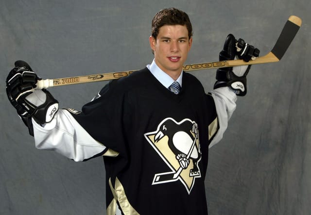 Sidney Crosby NHL Draft: Sidney Crosby: A look at the historic 2005 NHL ...