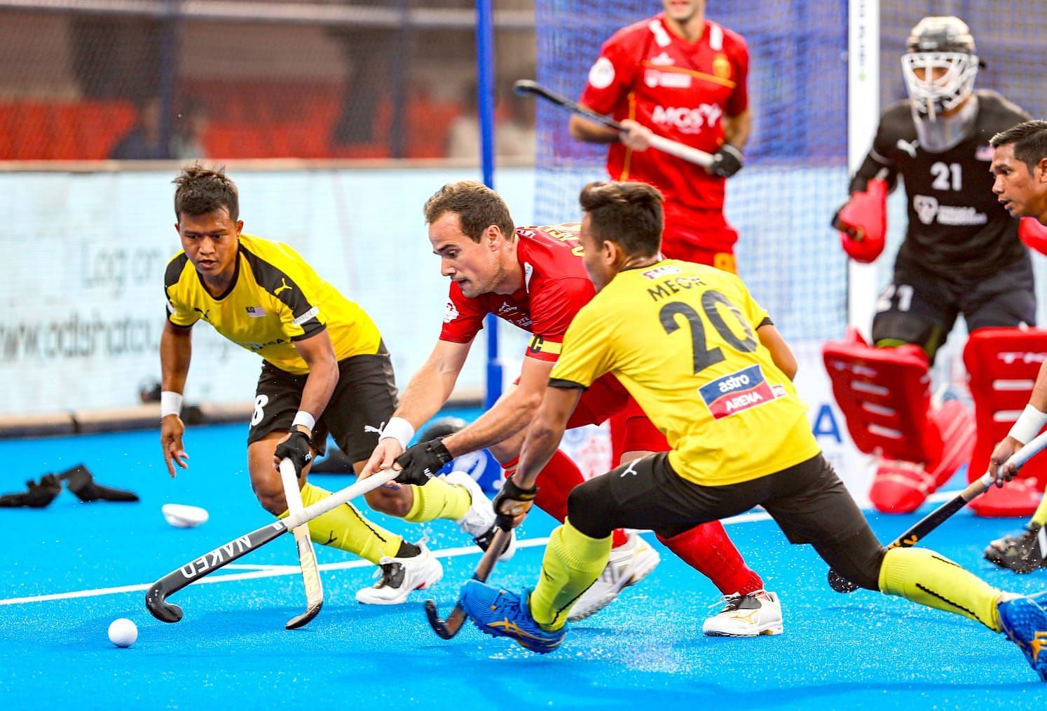 Malaysia and Spain team in action in an earlier match (Image Courtesy: Twitter/Hockey India)