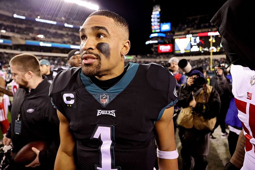 Who is the Eagles' starting QB tonight vs. the Giants? Is Jalen