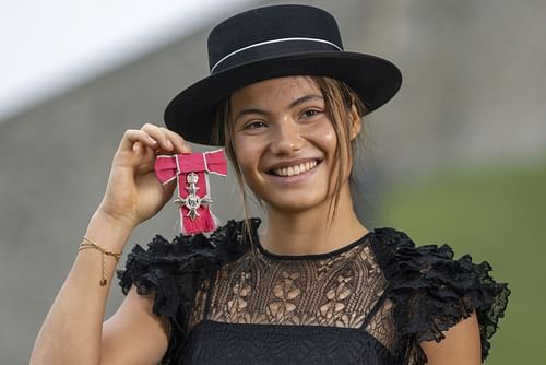 Investitures 2022: Emma Raducanu poses with her MBE medal.