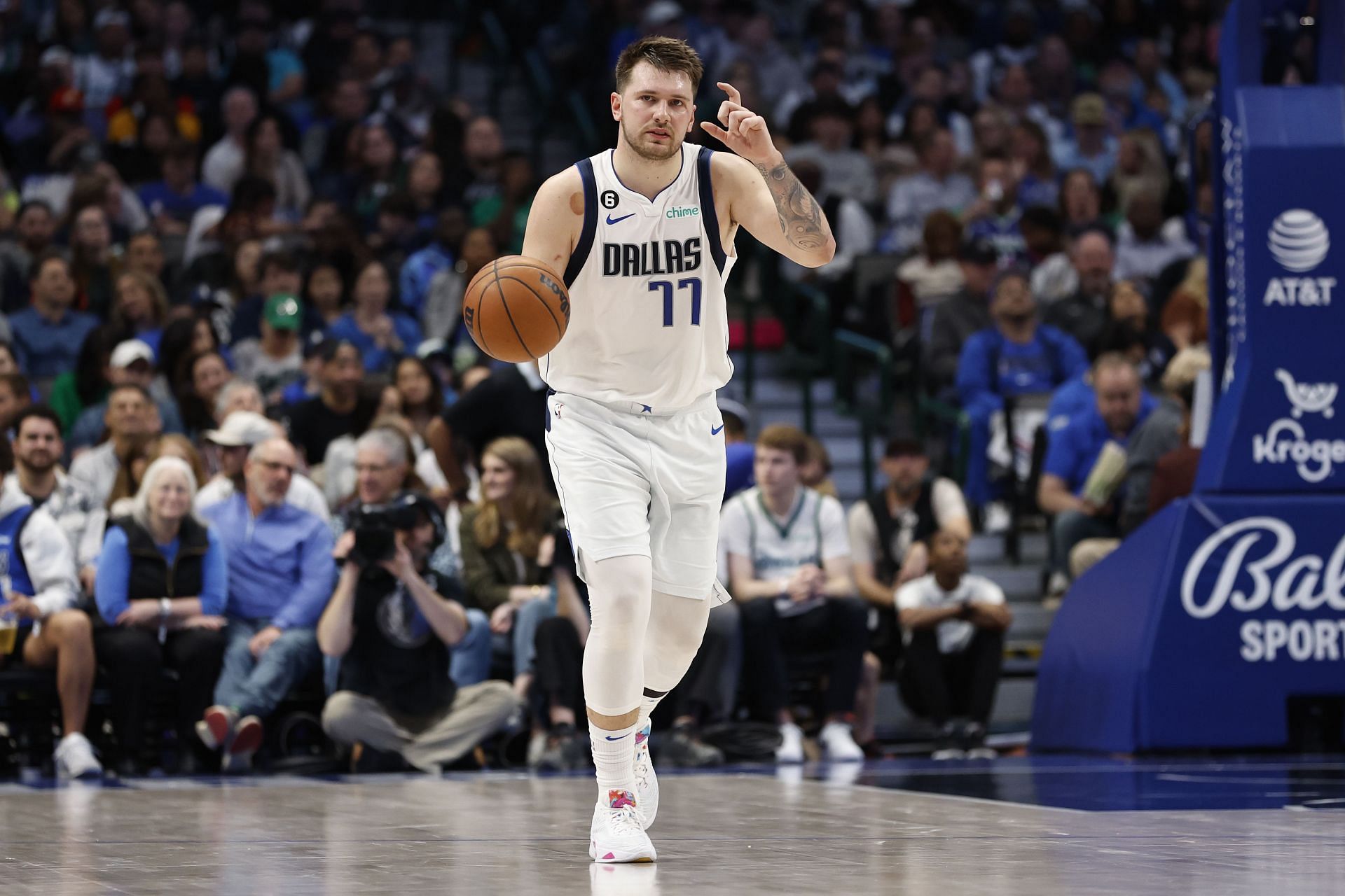 Luka Doncic's Jersey: What Does Enakopravnost Mean?
