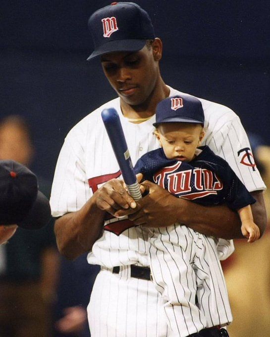 Baseball Bros di X: Patrick Mahomes was drafted by the Tigers in