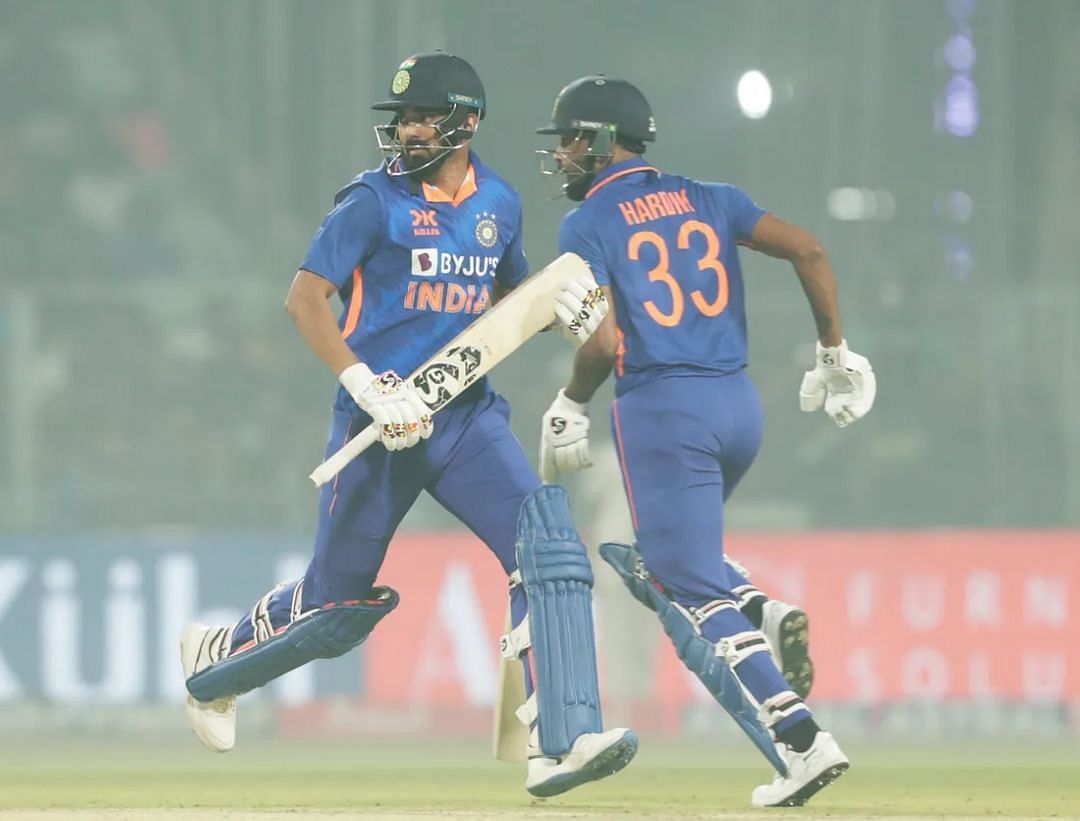 KL Rahul and Hardik Pandya played crucial knocks in the 2nd ODI [P.C: BCCI]