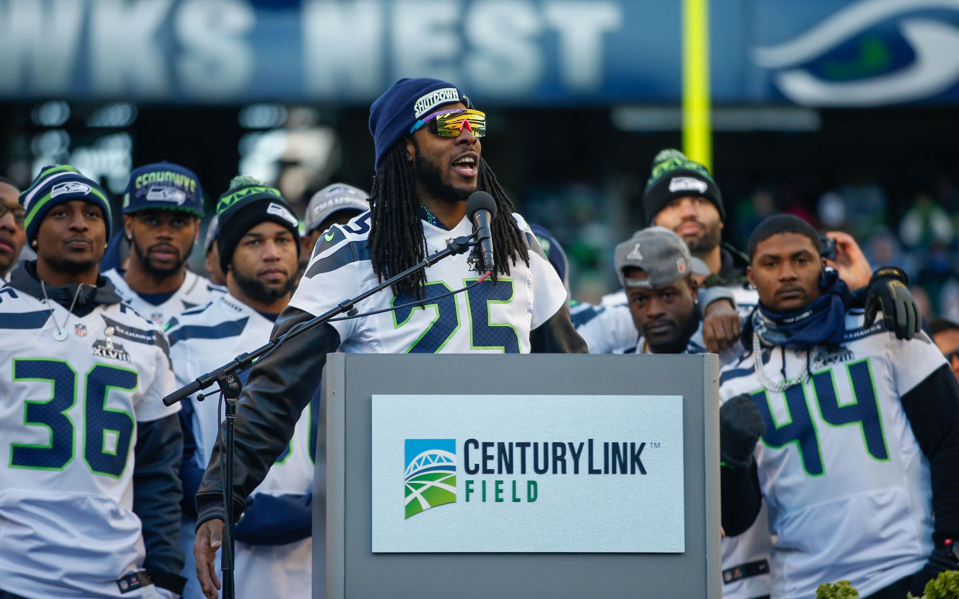 Seahawks fans celebrate first Blue Friday of the season