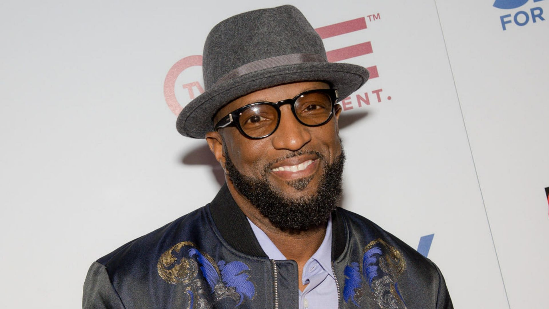 Rickey Smiley announces that his son passed away (Image via Getty Images) 