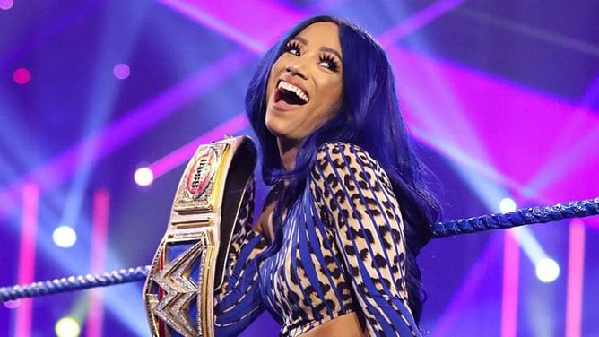 "10 years?" - 61-year-old veteran comments on Mercedes Mone's (fka Sasha Banks) potential struggles after WWE exit