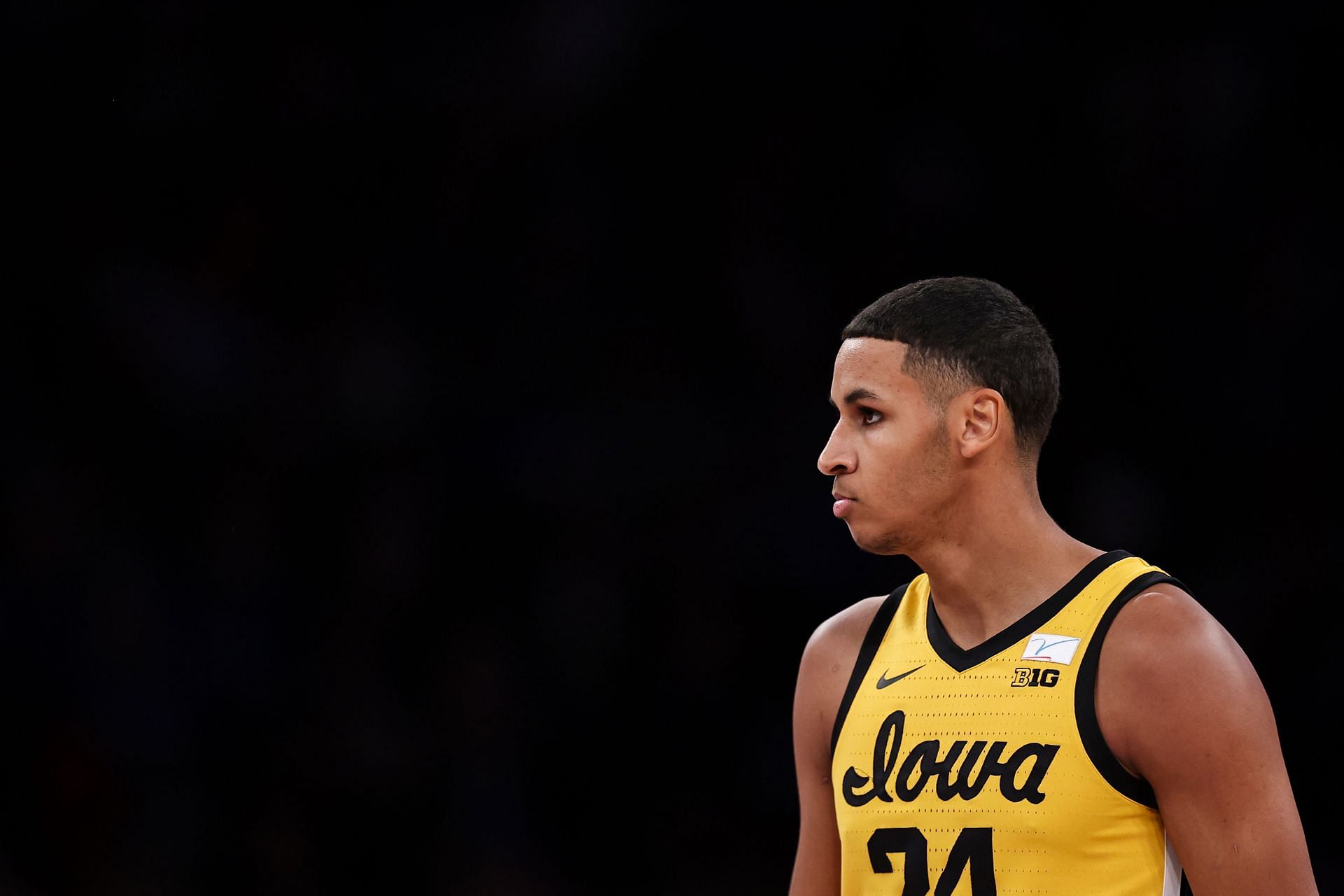 Iowa Hawkeyes wing Kris Murray continues to impress