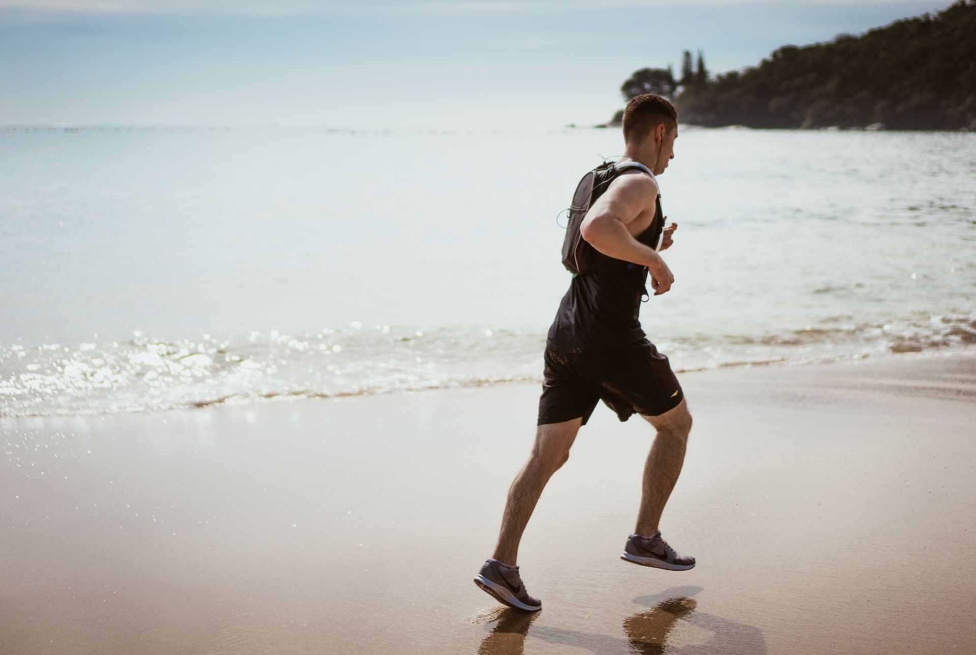 Using a foam roller can enhance your flexibility and range of motion. (Photo via Pexels/Leandro Boogalu)