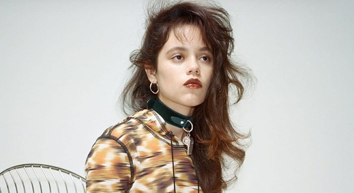 How tall is Jenna Ortega?