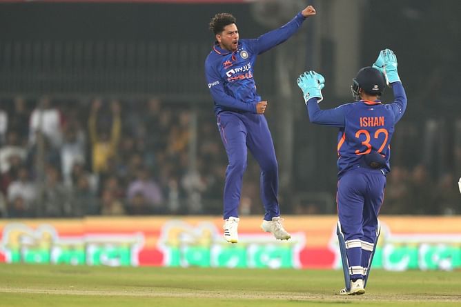 “Not easy for any player” – Wasim Jaffer lauds Kuldeep Yadav’s “remarkable consistency” despite limited chances