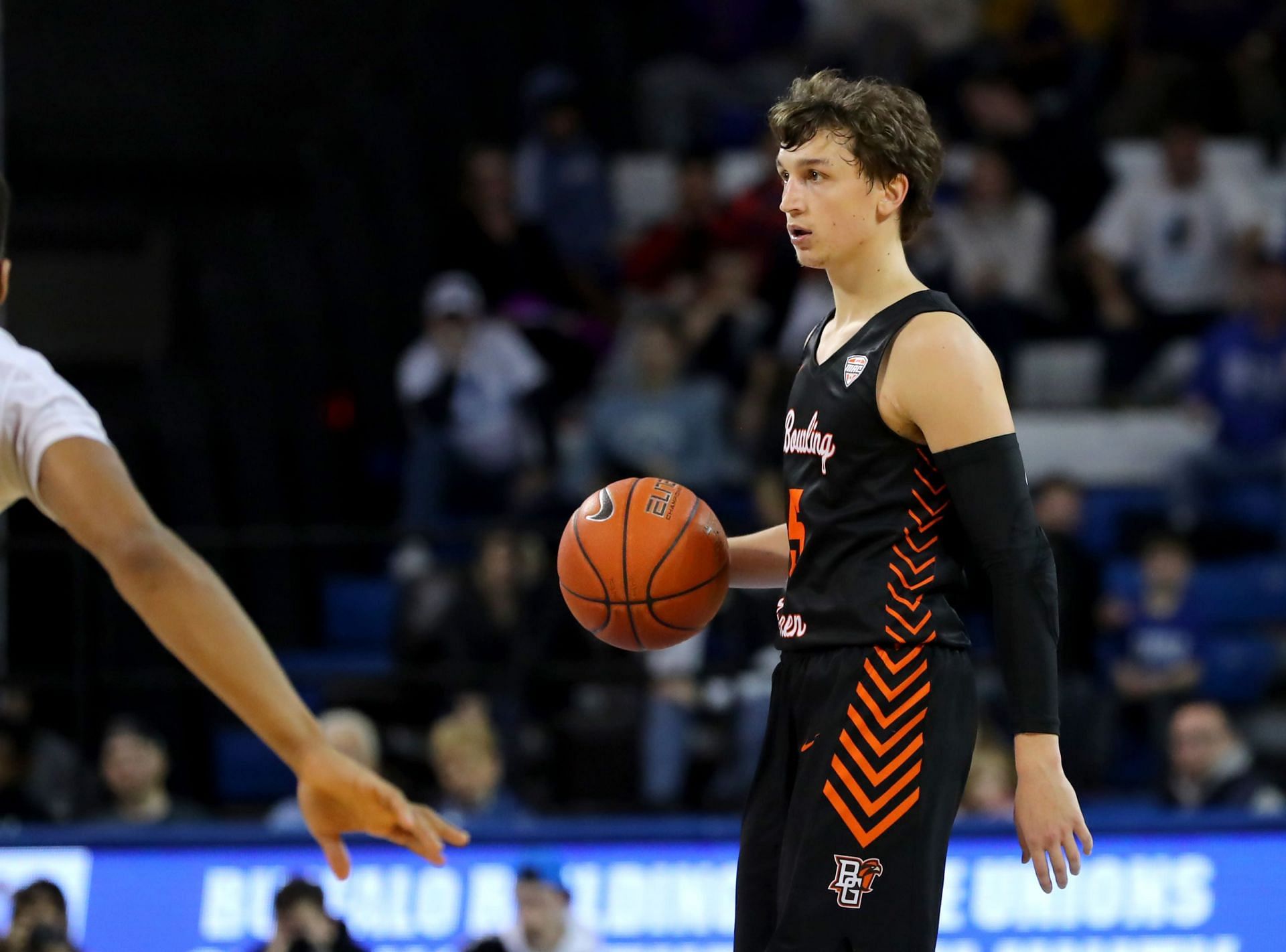 Bowling Green Falcons vs Central Michigan Chippewas