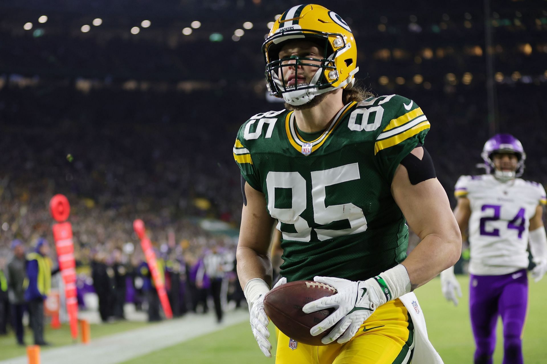 Green Bay Packers tight end Robert Tonyan