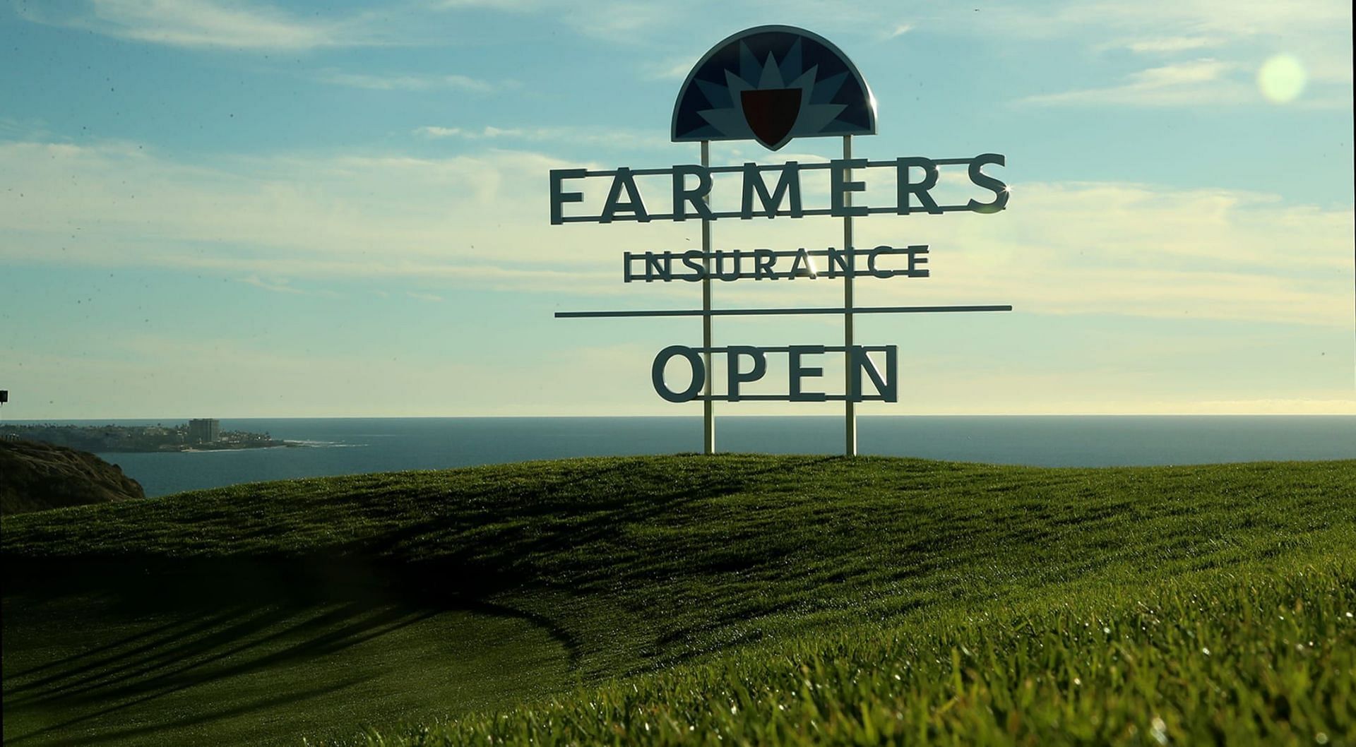 farmers insurance open 