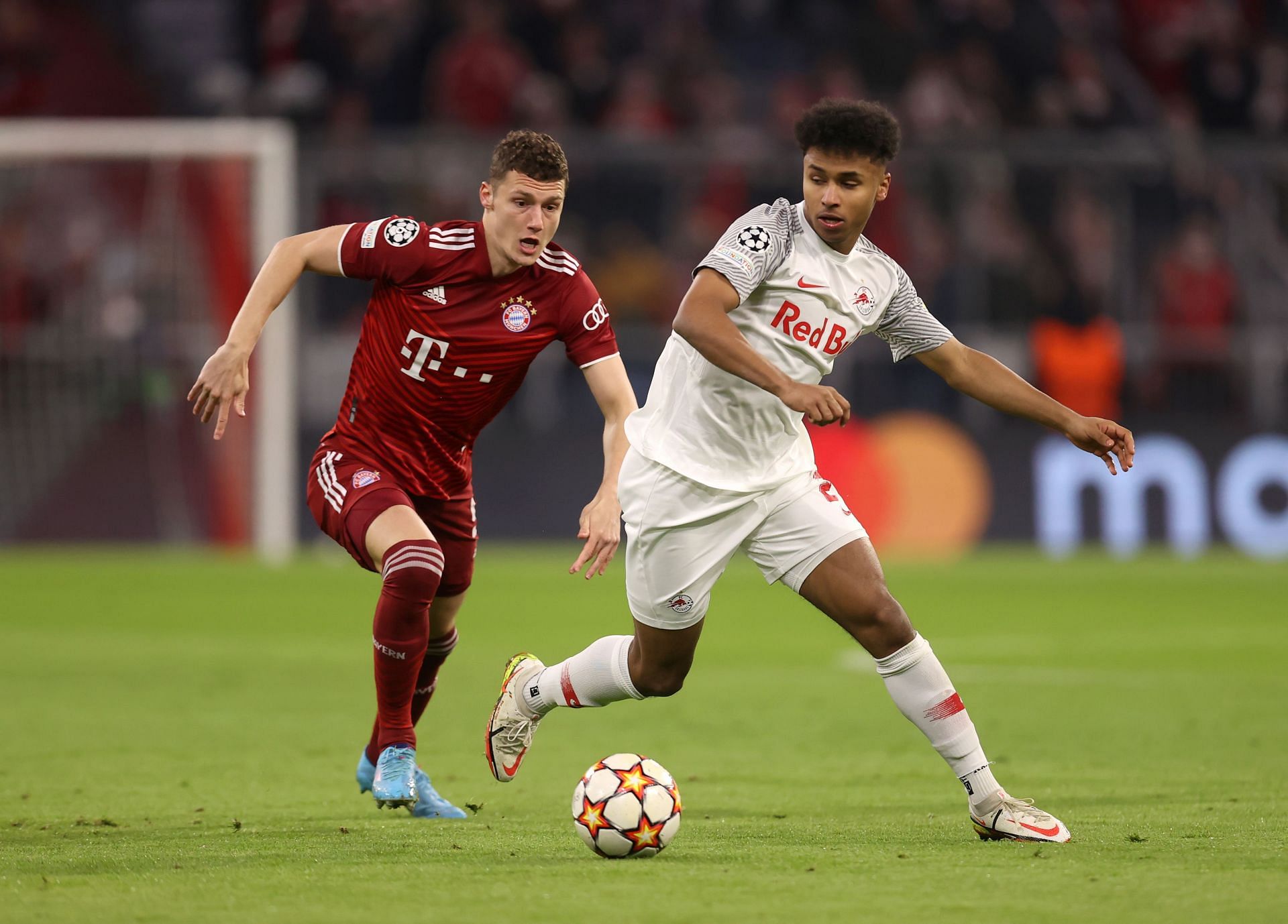 FC Bayern M&uuml;nchen v FC Salzburg: Round Of Sixteen Leg Two - UEFA Champions League