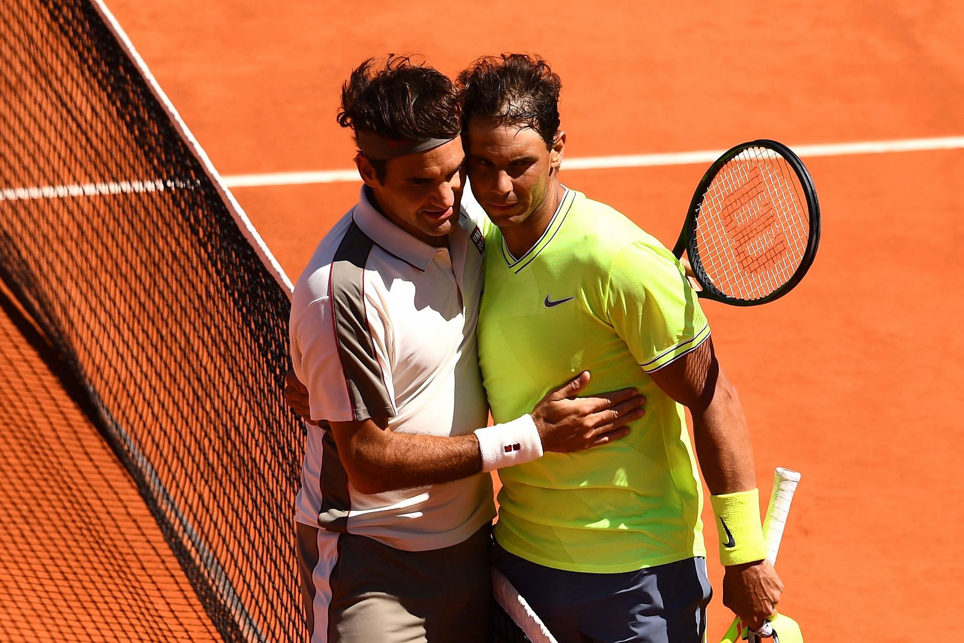 Roger Federer (L) and Rafael Nadal