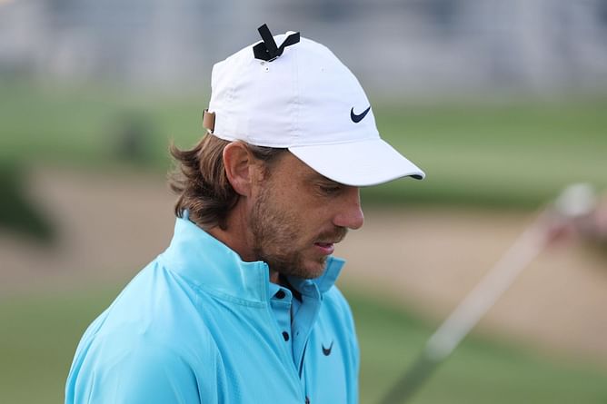 Why did players wear black ribbons at the Abu Dhabi HSBC Championship 2023?