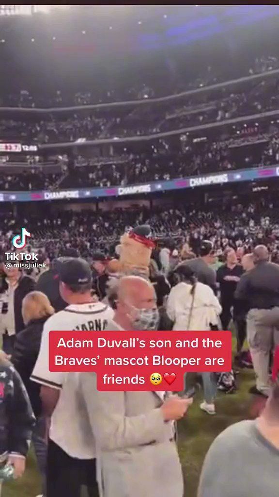 Braves mascot Blooper is devastated to part ways with Adam Duvall's son  after the star outfielder heads to Boston Red Sox