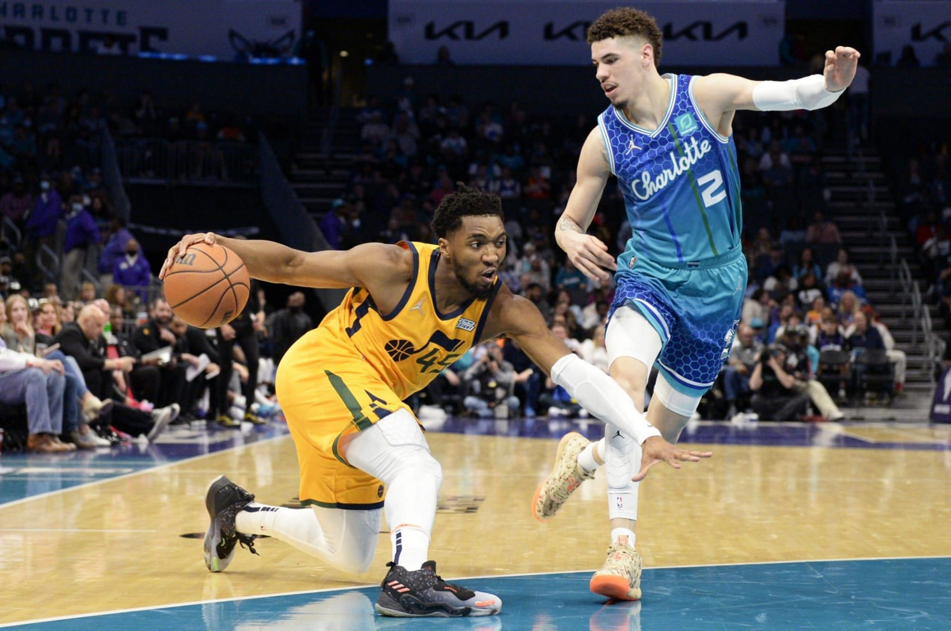NBA injury report headlined by status of Donovan Mitchell and LaMelo Ball. [photo: Swarm and Sting]