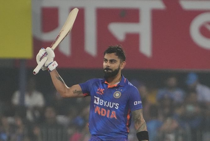 विराट कोहली ने तोड़ा सचिन तेंदुलकर का बड़ा रिकॉर्ड, खास मामले में बराबर भी पहुंचे