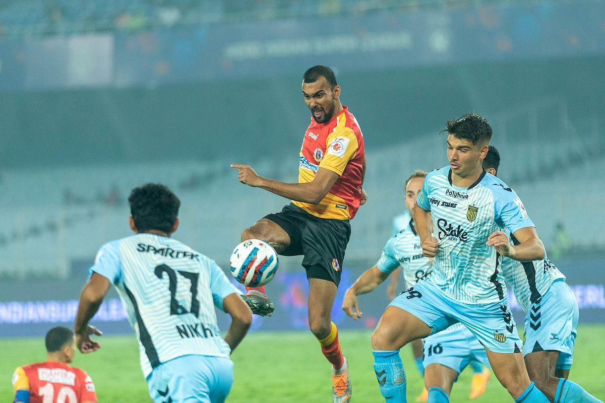 Stephen needs to work more with his side (Image courtesy: ISL Media)