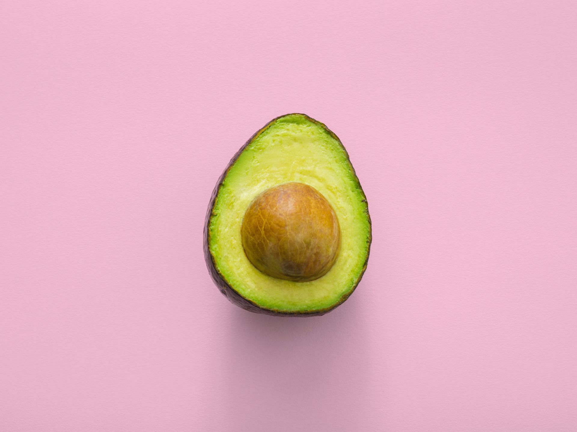 Avocado is healthy high fat food (Image via Pexels/ Thought Catalog)