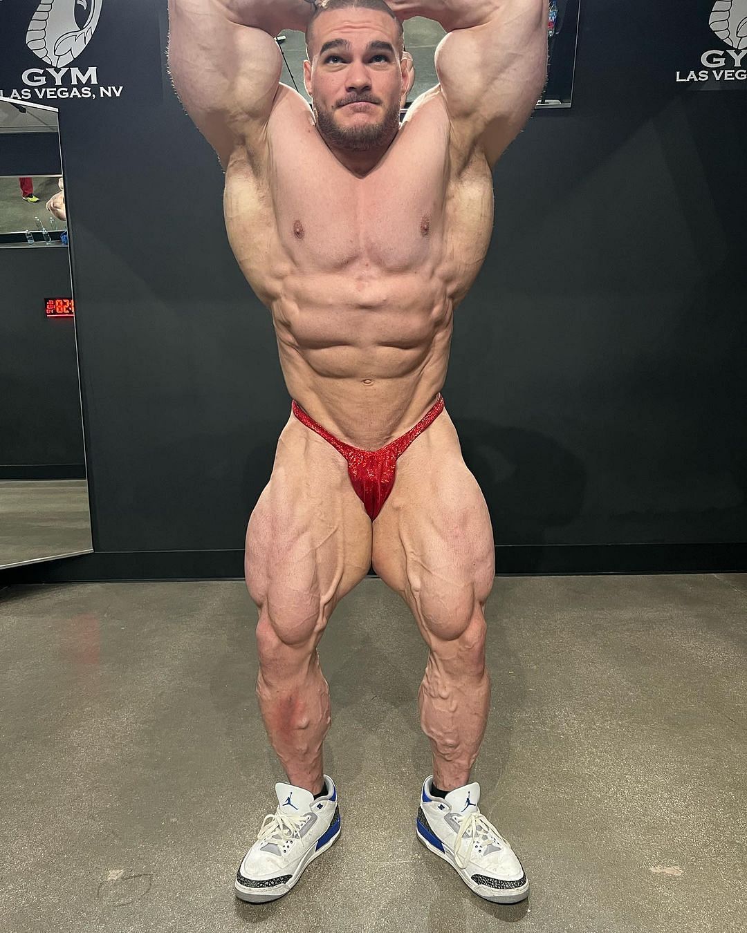 Walker shows off his exceptional physique ahead of the 2023 Arnold Classic (Image via Instagram/@nick_walker39)