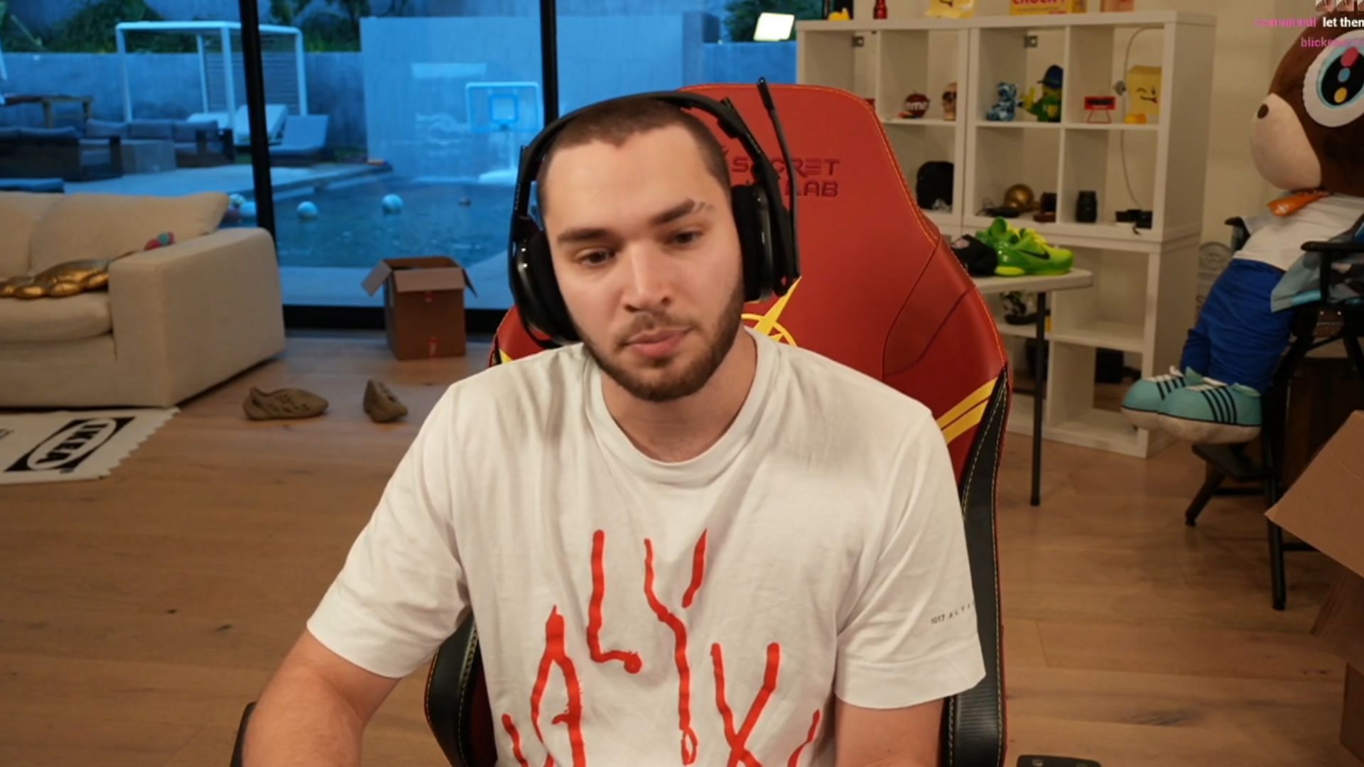 Adin Ross calls out for a ban on Hot Tub streams (Image via Twitch)