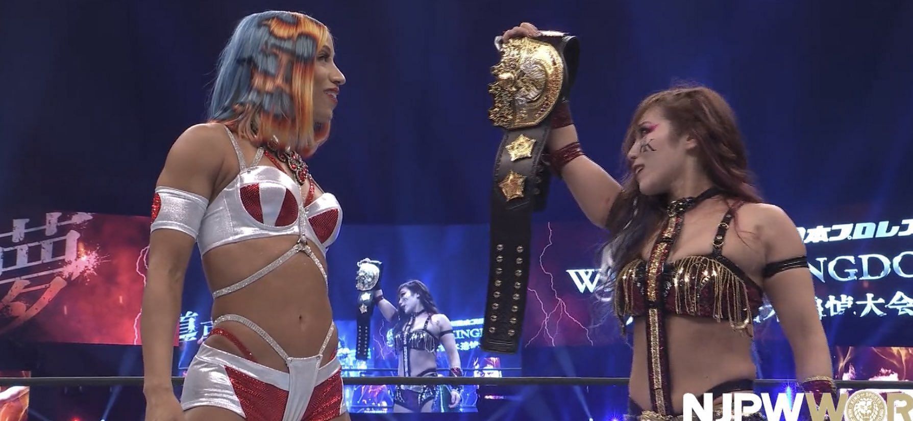 Sasha Banks debuted at NJPW WK17