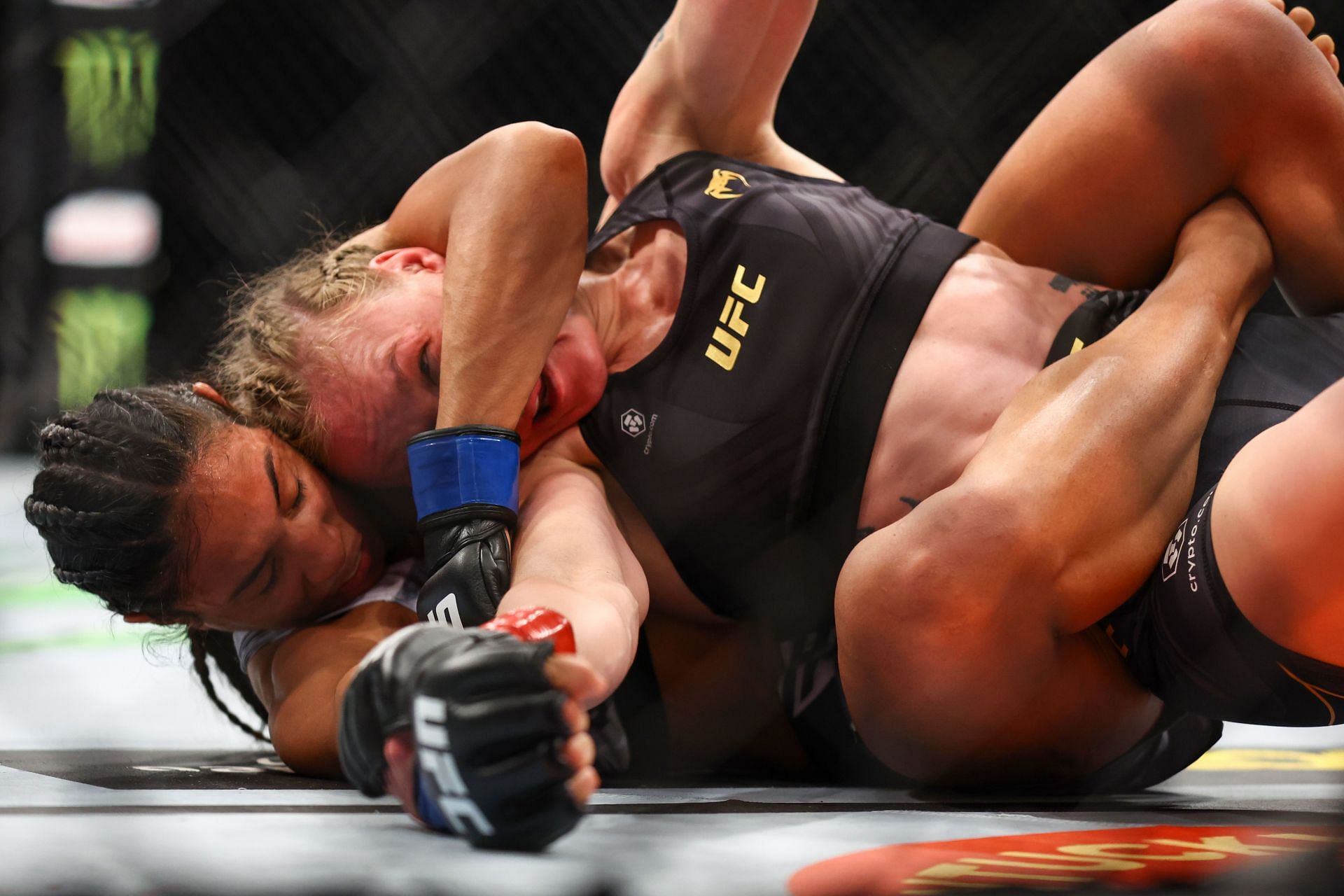 Taila Santos pushed Valentina Shevchenko to the limit in their 2022 bout Yair Rodriguez will hope to claim his first title in February