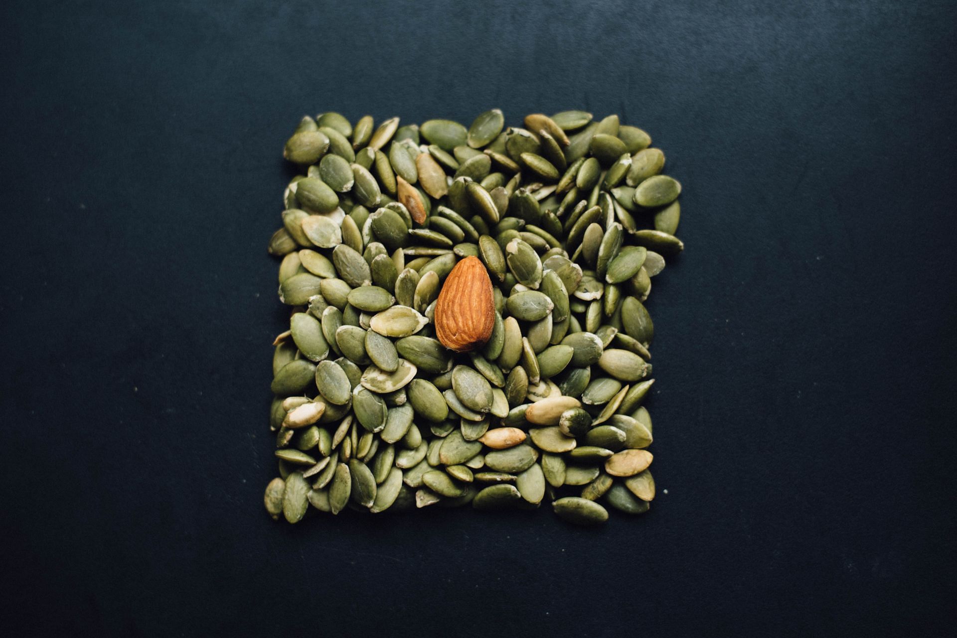 Pumpkin seeds are a good source of fiber. (Image via Unsplash/Chuttersnap)