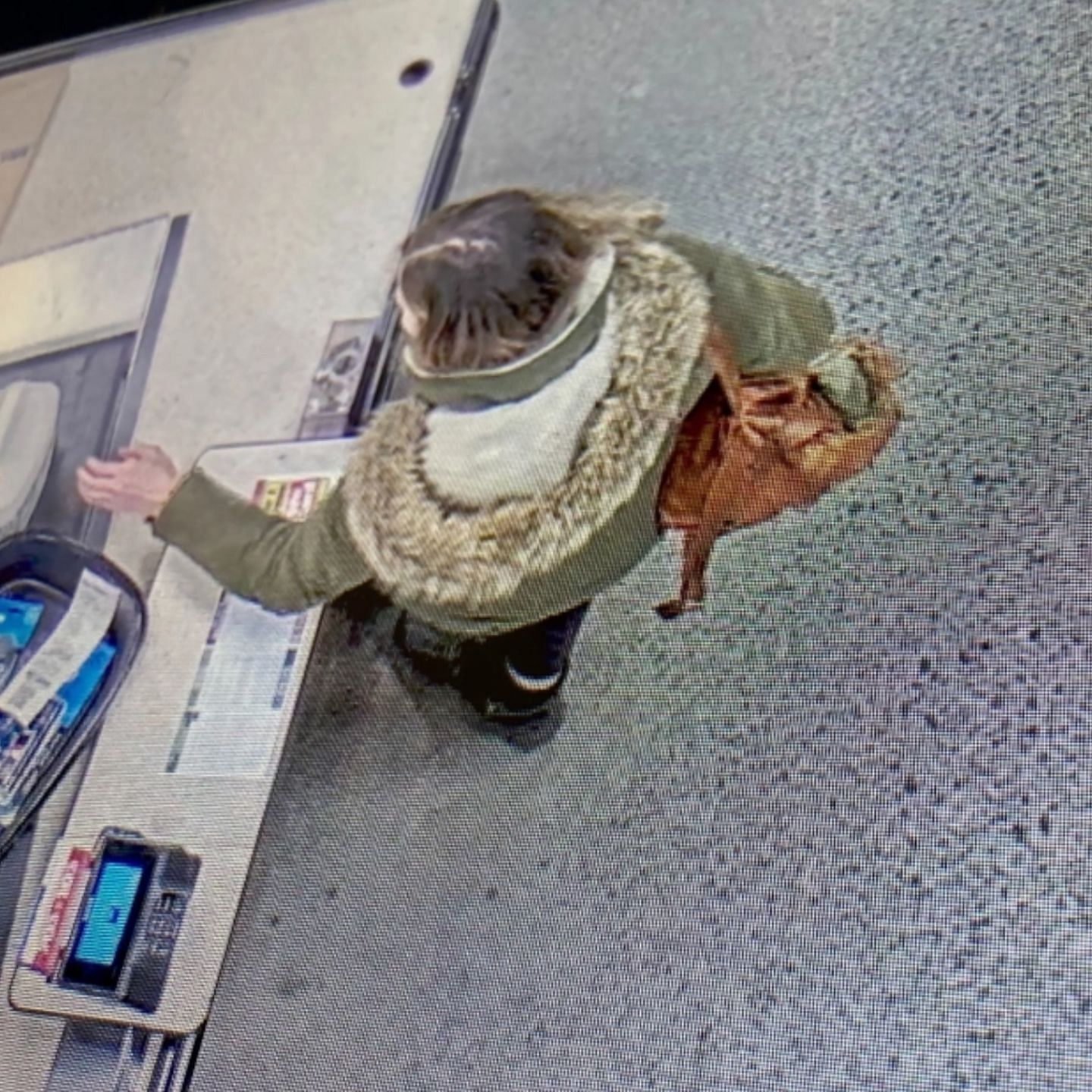 Melissa Trench at a Fred Meyer store (Image via Bend Police Department)