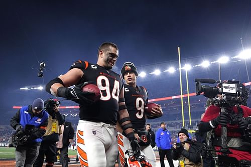 Sam Hubbard and Joe Burrow