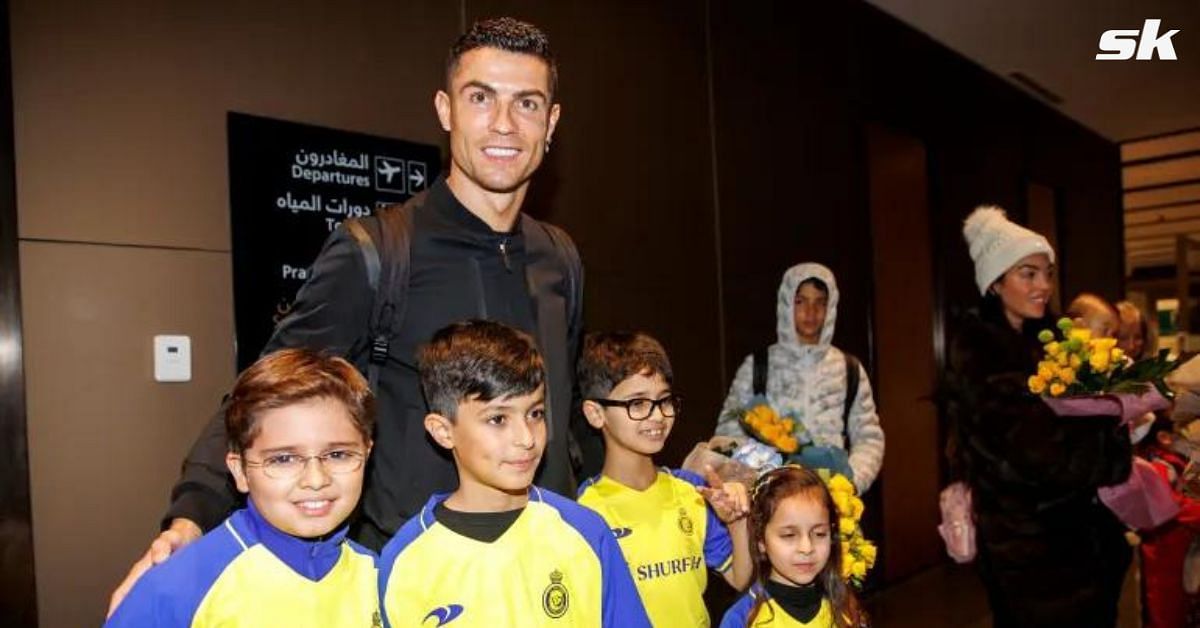 Cristiano Ronaldo makes heartwarming gesture during Al Nassr unveiling  after fans 'Siu', Football, Sport