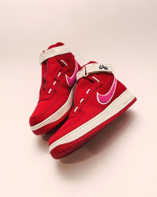nike valentine shoes