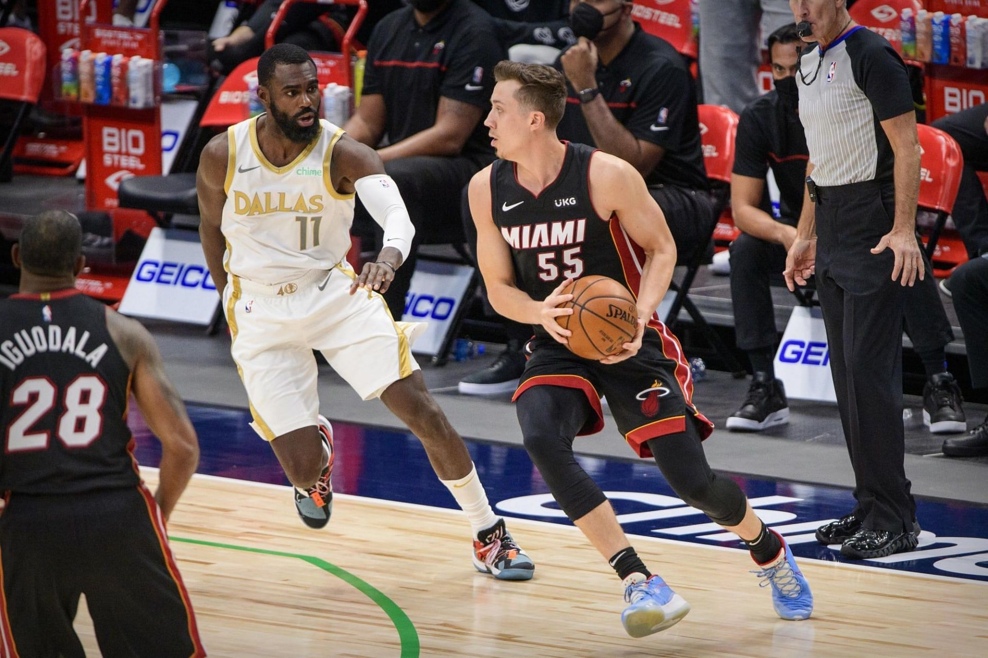 Tim Hardaway and Duncan Robinson in action [Photo Source: All U Can Heat]