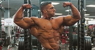 “Now that’s conditioning” – Fans react to Derek Lunsford’s ‘incredible’ poses at the gym