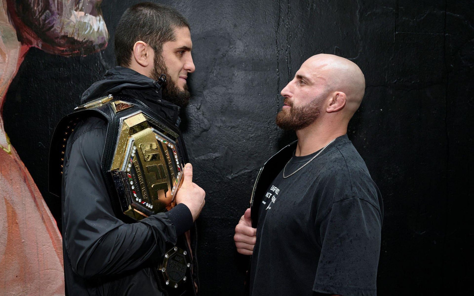 Islam Makhachev (left) and Alexander Volkanovski (right). [via Getty Images]