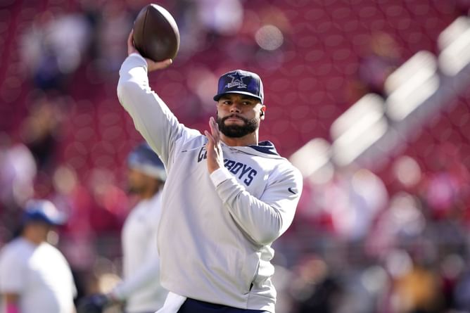 Pat McAfee trolls Cowboys’ Twitter account for dissing Dak Prescott