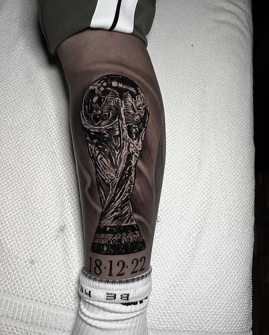 Roy Nemer on X Emiliano Dibu Martínez has gotten the World Cup trophy  tattooed on his leg httpstcoG84qlBrCyf  X