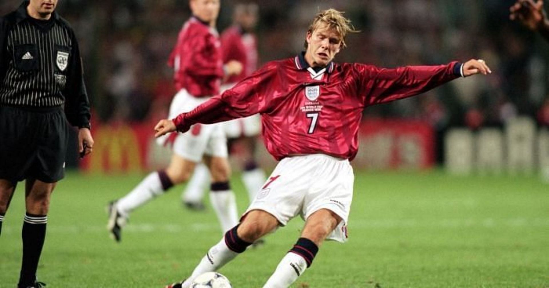Beckham is one of the greatest free kick takers of all time.