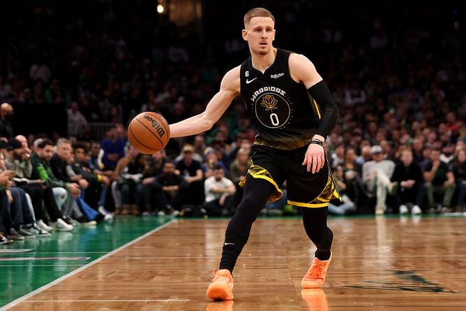 Watch: Golden State Warriors run “craziest sequence of the year” against Cleveland Cavaliers