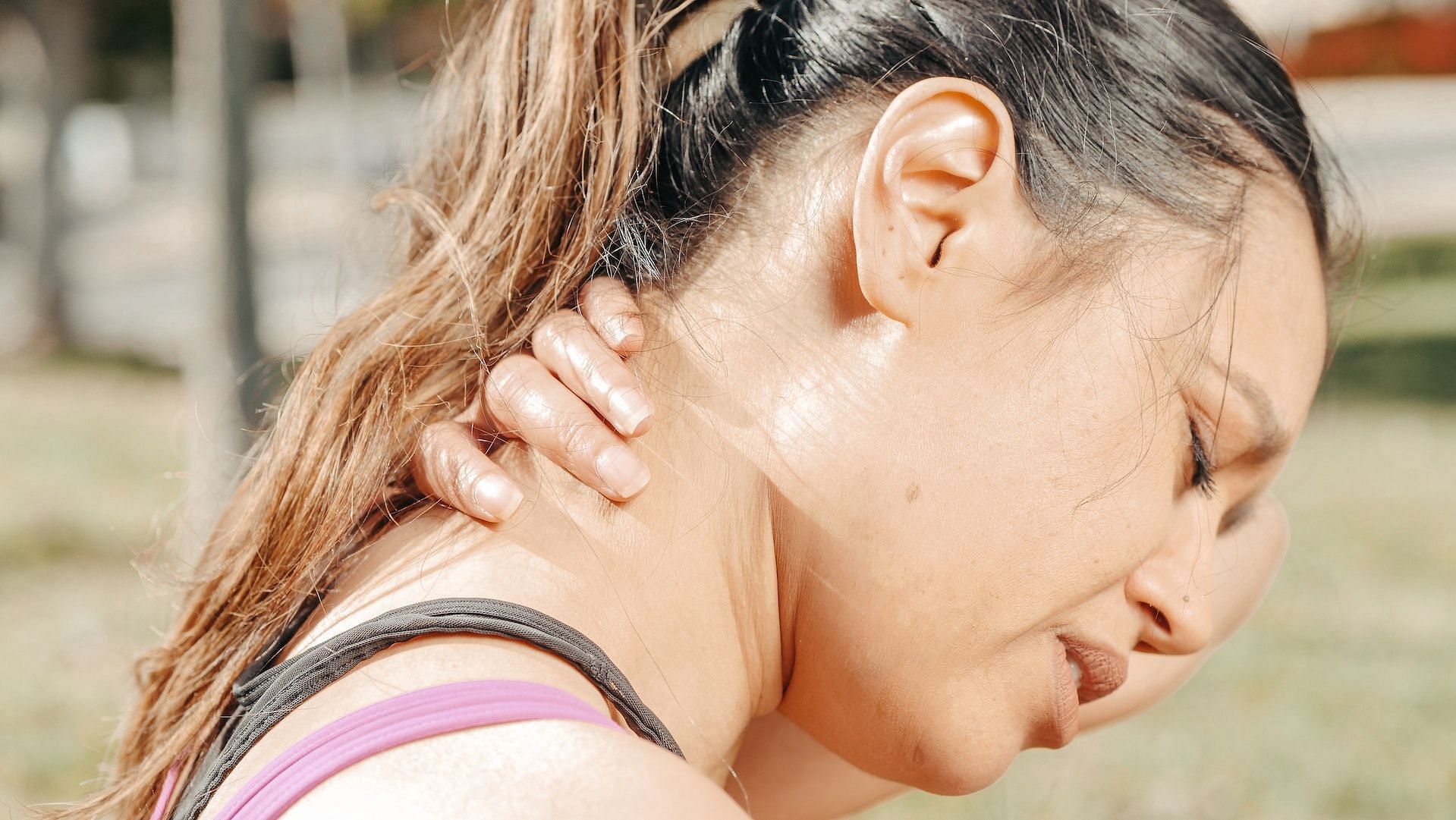 Neck pain relief exercises alleviate pain and stiffness. (Photo via Pexels/Kindel Media)