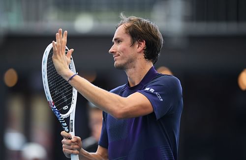 Daniil Medvedev in action at the 2023 Adelaide International 1.