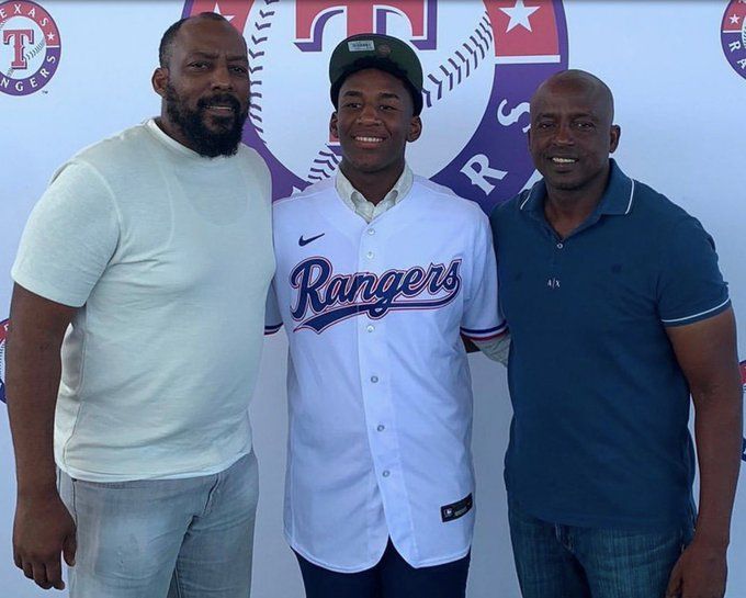 Vladimir Guerrero Jr Wife, Wiki, Biography, Parents, Age, Family