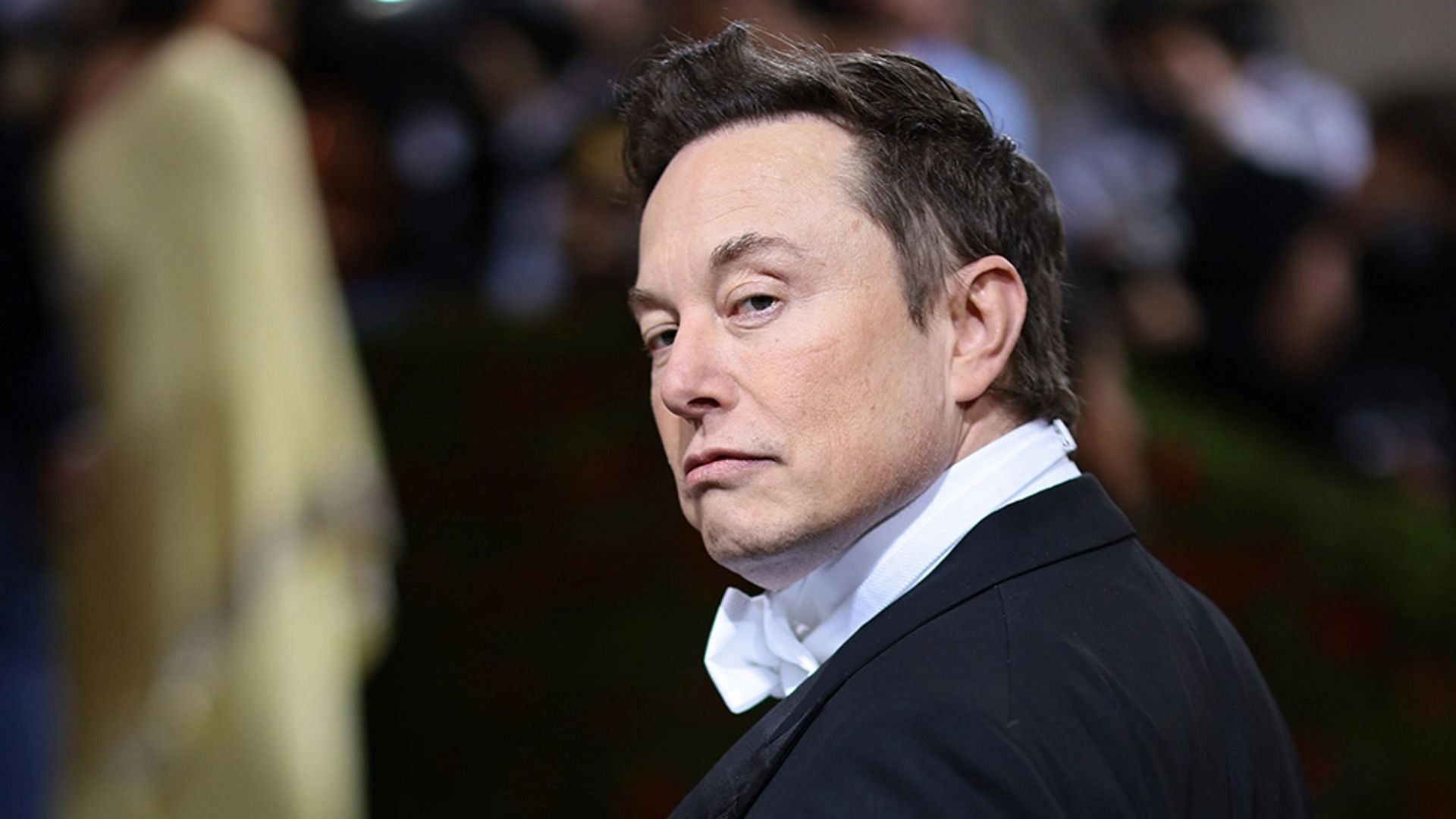 Netizens troll Elon Musk and liken him to Hitler (Image via Getty/Dimitrios Kambouris)